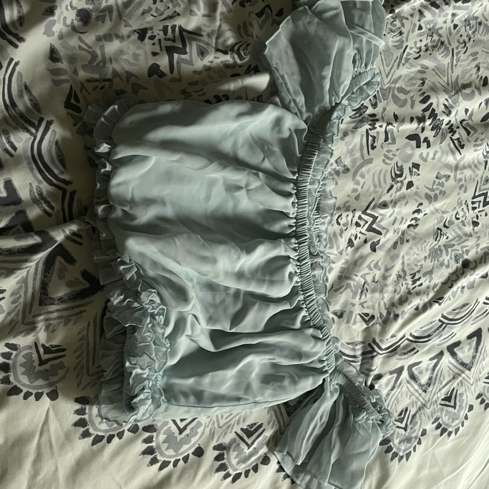 Light blue off shoulder crop top! (Never worn)